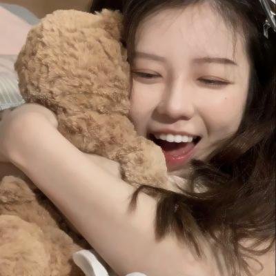 鲜花盛开的村庄